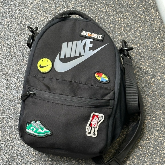 Nike Black Belt Bag with Patches - Picture 1 of 1